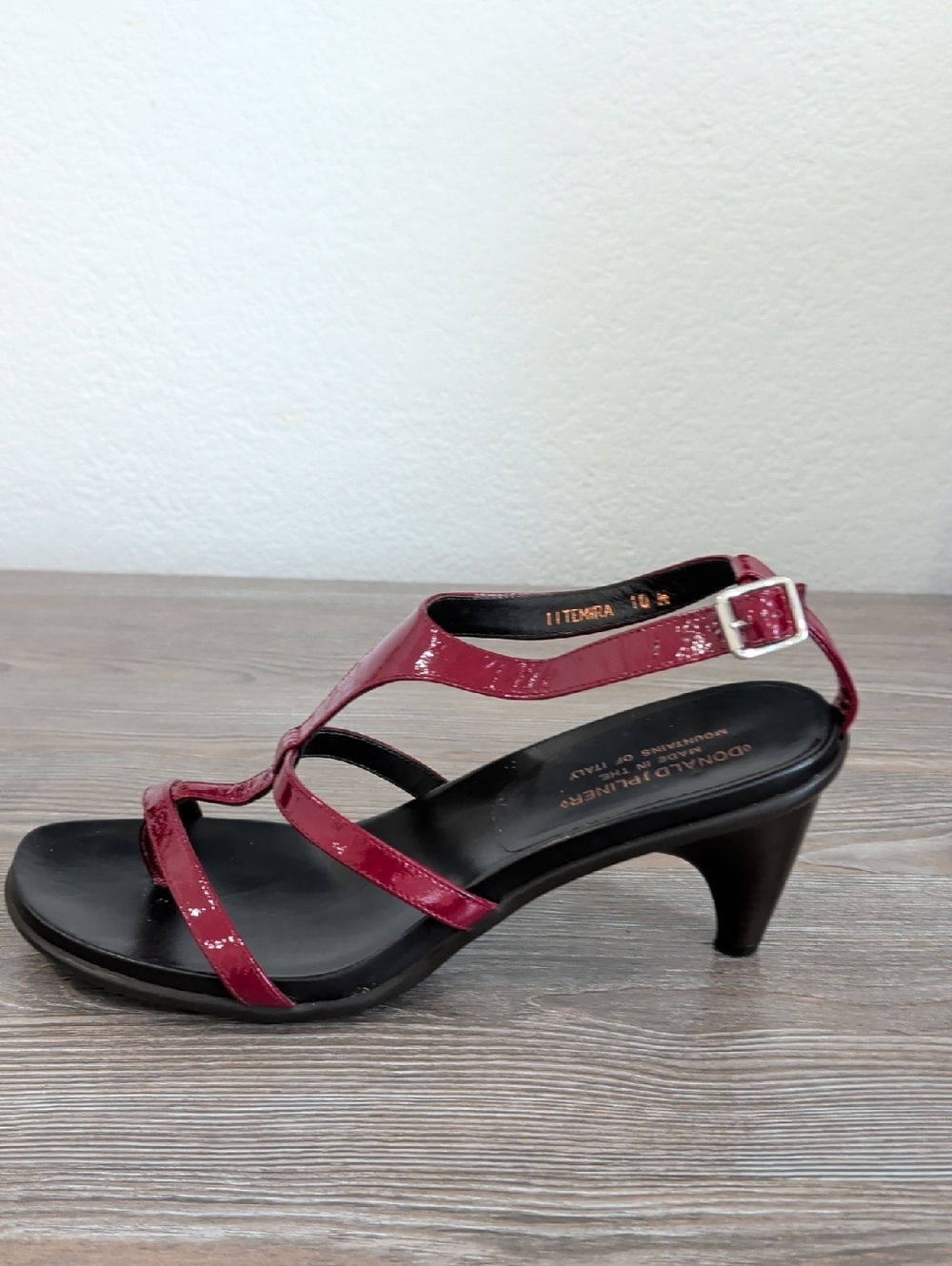 Like New Donald J. Pliner TEMIRA Oxblood Red Patent Leather Heeled Sandals 10 - Picture 7 of 14